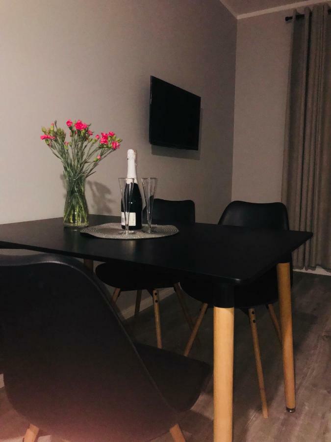 Apartament Przy Aquaparku W Redzie Rumia Buitenkant foto